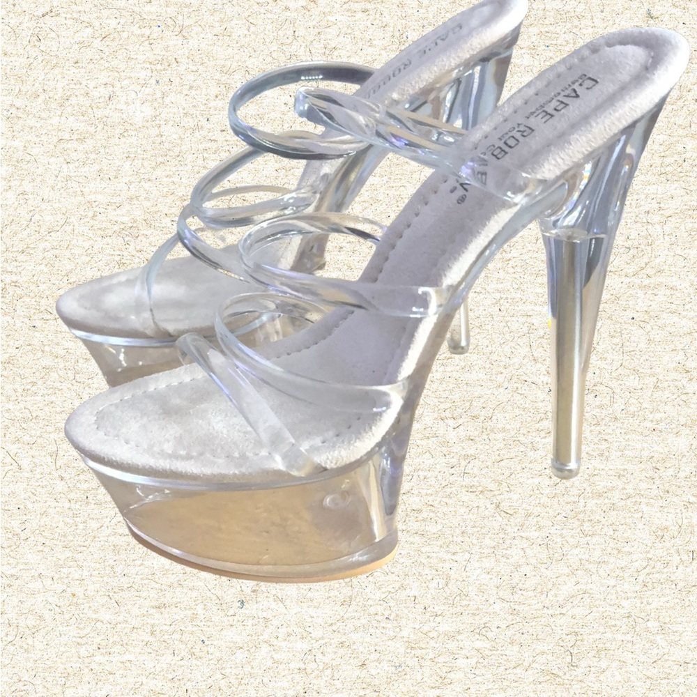 Cape Robbin Silver Heels with Transparent Design - Picture 2 of 6